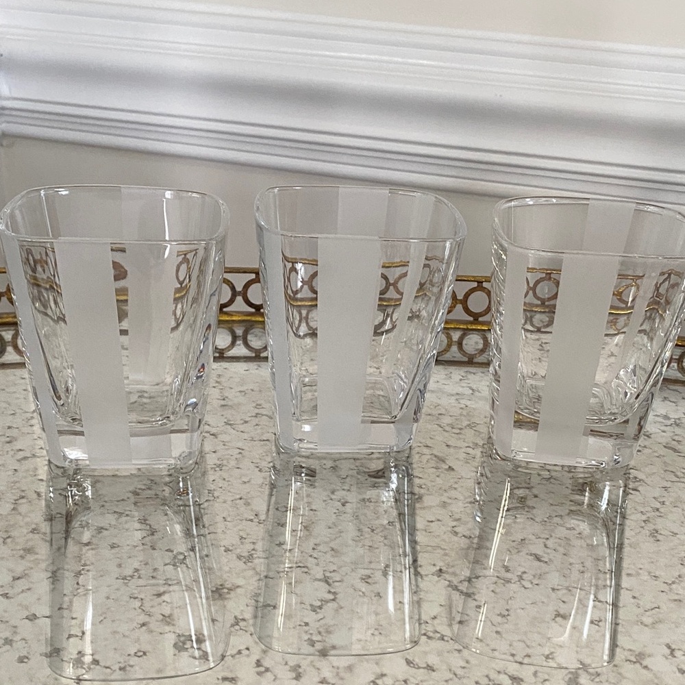 Thomas O'Brien Vintage Modern Hand Blown Elegant Clear and White Striped Glasses